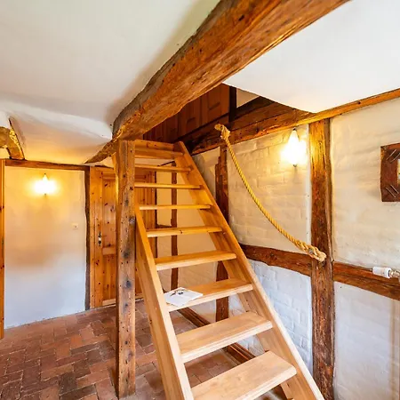 Hexenhaus Auf Ruegen