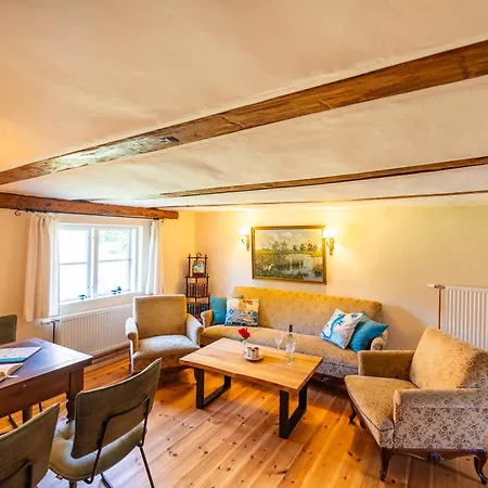 Hexenhaus Auf Ruegen Daire Rappin