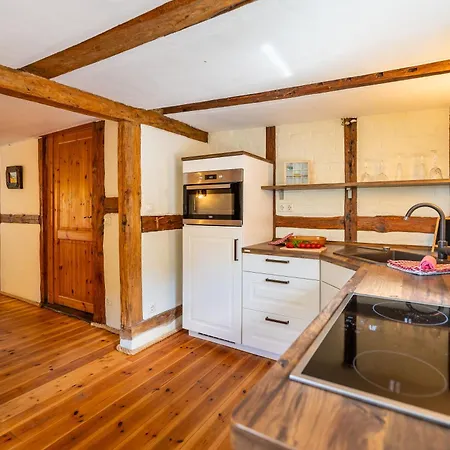 Daire Hexenhaus Auf Ruegen *