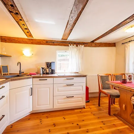 Daire Hexenhaus Auf Ruegen Rappin