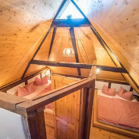 Apartamento Hexenhaus Auf Rügen Rappin