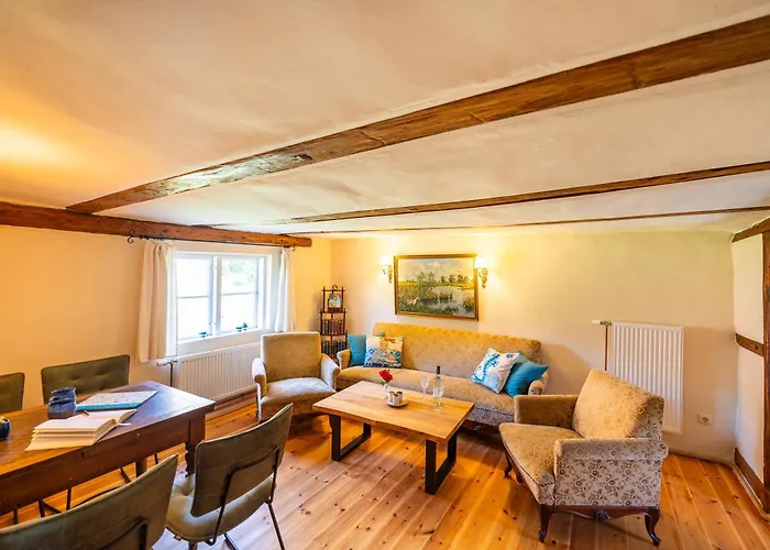 Hexenhaus Auf Ruegen アパート Rappin